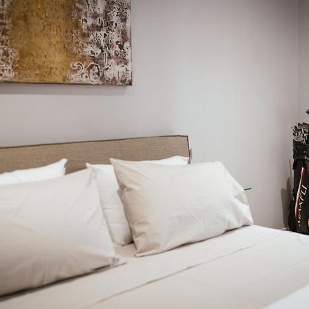 Calefati Suite 54 Бари Екстериор снимка